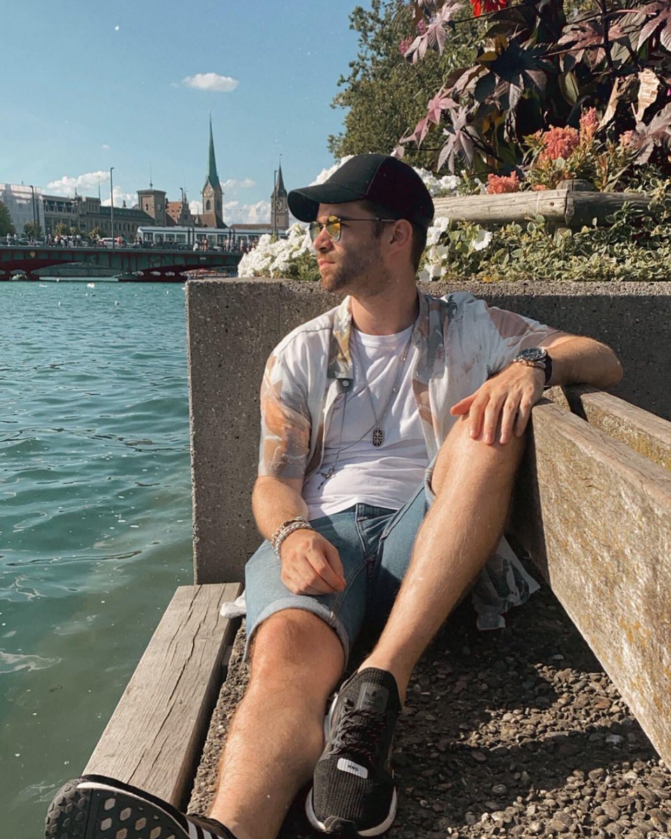 Aston_Alba's tweet photo. Loving life
#Zurich #travelphotography #dj #producer #Switzerland #sun https://t.co/55OV9iqR0u