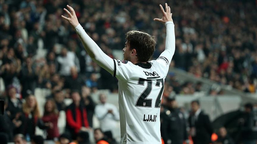 JKloppKolik's tweet photo. Bernard MENSAH tan sonra
-Badou Ndiaye
-Mario Lemina derken.

Galiba, Adem Ljajic in gidişine zemin hazırlanıyor.
Muhtemelen Ya indirip yap denilecek, ya da Bonservis ile satılacak...

Yeri dolacaksa sıkıntı yok gibi... https://t.co/tTUDpBj1Zh