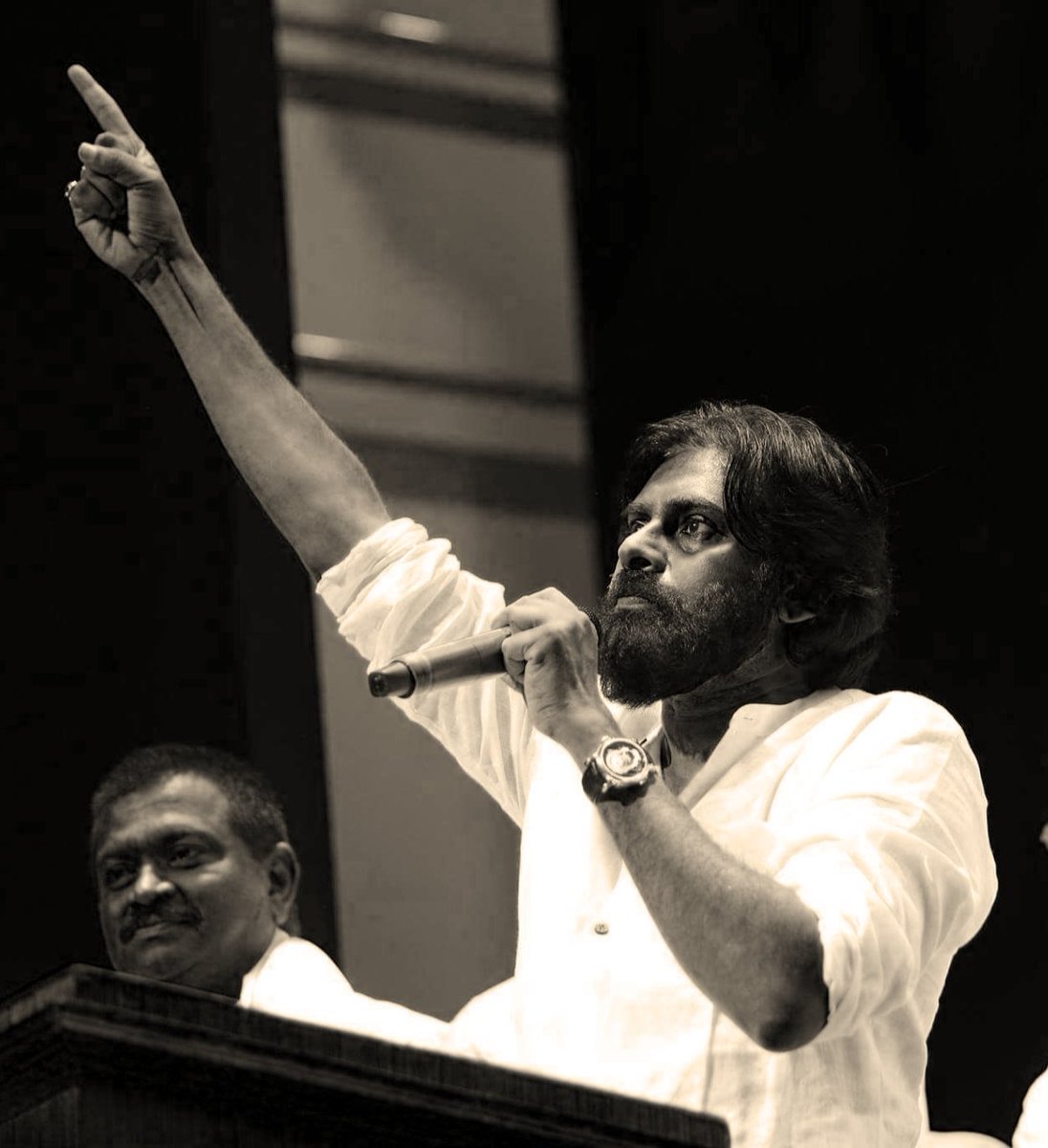 janasenani_pkfc's tweet photo. I want 600 retweets pls 🙏

#PawanKalyanBirthdayCDP https://t.co/KVkVlv8zXQ