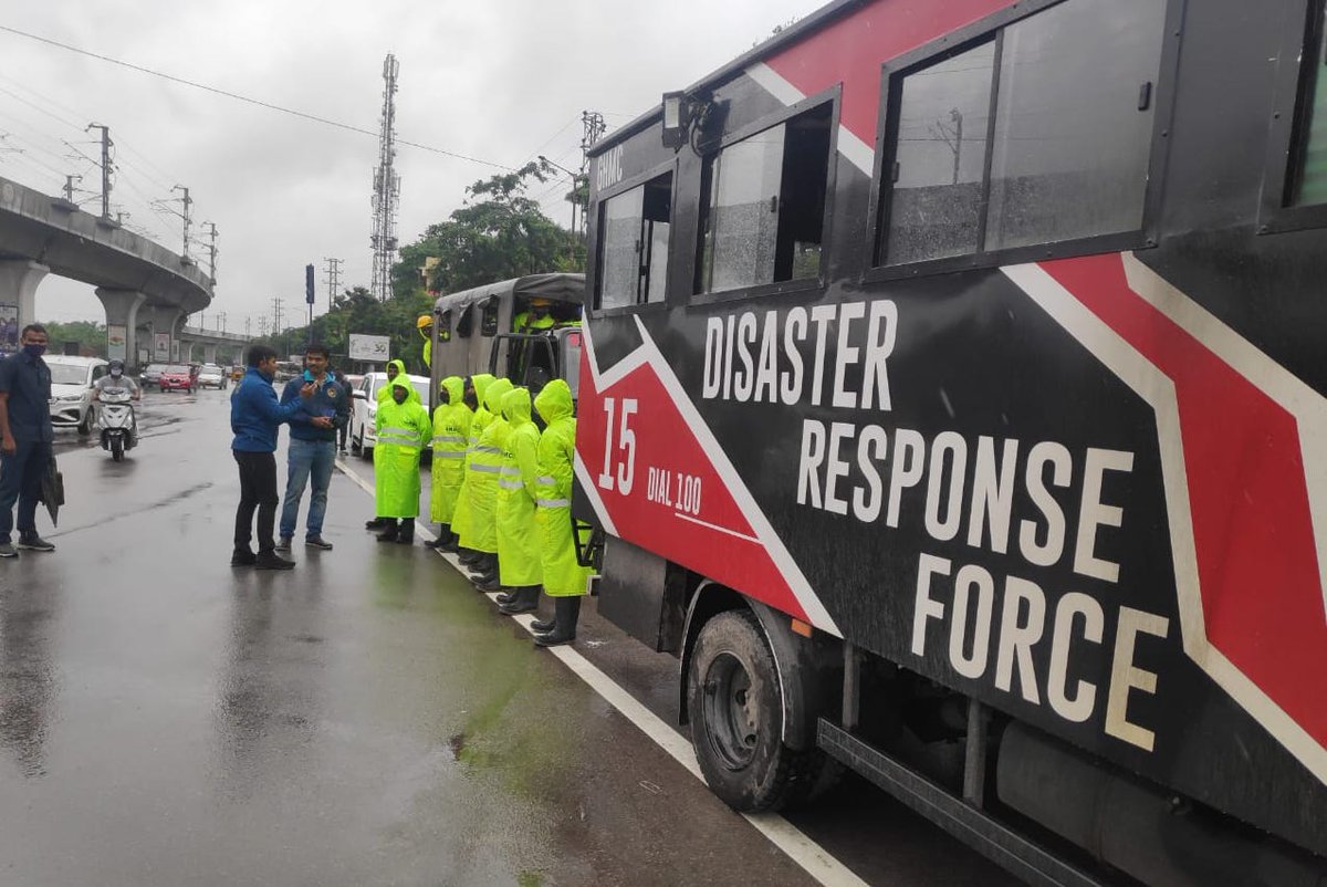 IndiaAheadNews's tweet photo. With incessant rain wreaking havoc in #Telangana, 3 Disaster Response Force teams have been sent to Warangal city as per the directions of Minister of State for Municipal Affairs @KTRTRS to take part in the government's relief and rehabilitation efforts. #TelanganaRains https://t.co/hkUybx5v0d