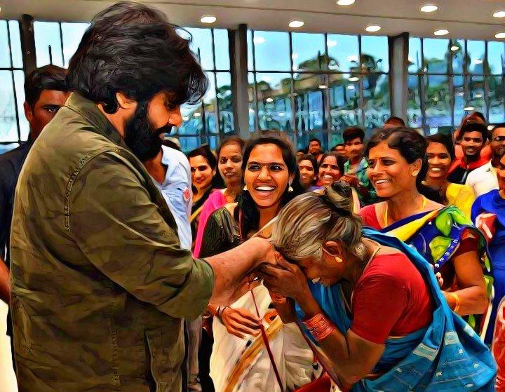 ManiSaga_'s tweet photo. His thoughts are all for the people no matter in what ever situation he is...
A true leader who keeps inspiring honger generation with his deeds and thoughts
#PawanKalyanBirthdayCDP https://t.co/S9FsIQsZRF