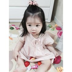DO___ODA's tweet photo. La niña quiere atención amor.
- Mira a su beba con toda sonrisa -. https://t.co/XEeXggK2rK