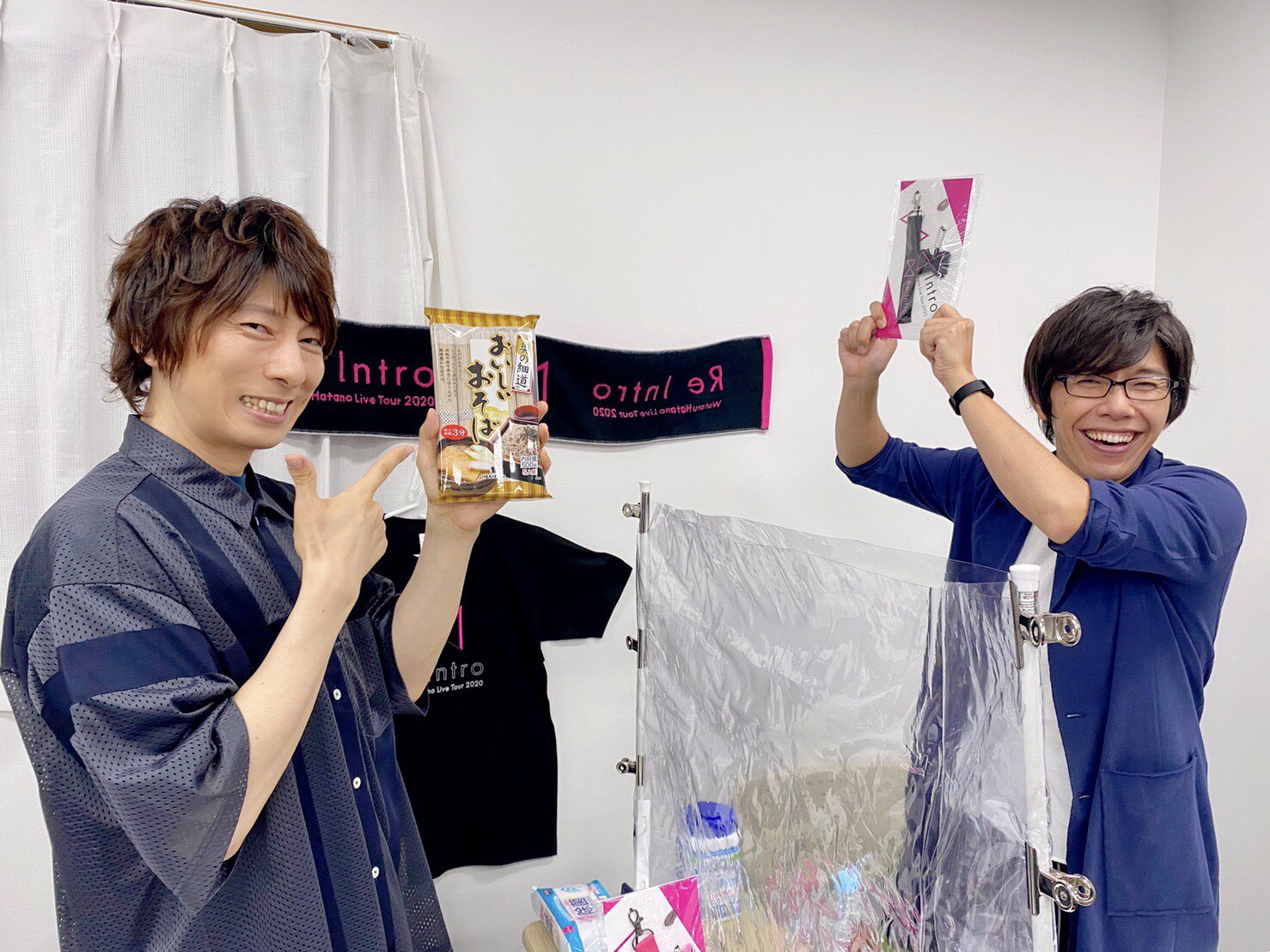 羽多野渉 公式 En Twitter 羽多野るるる を観てくださった皆さん ありがとうございました 拓ちゃんとは おまけの方でも熱く語り合っております あと 新曲の情報公開もありましたが如何でしたでしょうか 詳細はまた改めて公式で発表いたします お楽しみに