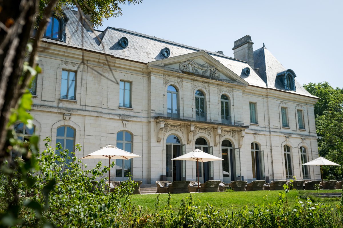 VeralliaFR's tweet photo. Encore un peu de patience avant de connaître les lauréats des VDA 2020 ! Rdv le 16 oct pour découvrir ces beaux projets.🎊
📷 Florian léger, throwback 2019 #VDA2020 #foreverglass #vda #verre #concoursdesign #designcontest #wine #spirits #glasspackaging #designlovers #madeinfrance https://t.co/xdXYr4yzR4