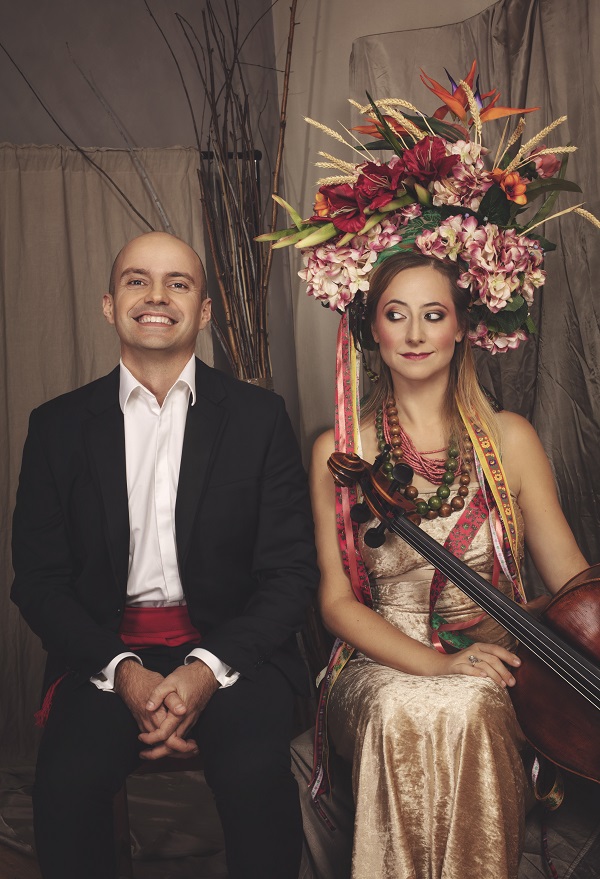 FestivalStPere's tweet photo. #Chopin #Brahms i també tangos de #Piazzolla. Aquest és el repertori que interpretaran el @DuoFortecello el dissabte dia 22 al #FestivalSantPere.
#AngeloDimoni: esbrinarem quina personalitat escau millor a cada intèrpret i a cada compositor.
Entrades a https://t.co/obDAhlumrT https://t.co/vcDEeGSG28