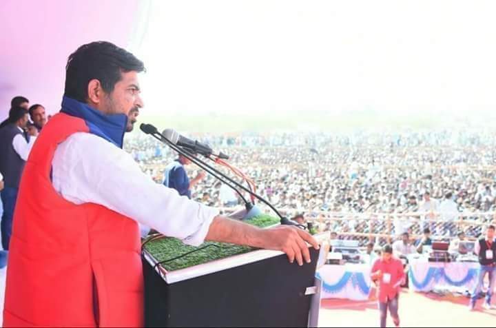 DerajpuniyaRLP's tweet photo. राष्ट्रीय लोकतांत्रिक पार्टी के प्रवक्ता श्री महिपाल जी महला को जन्मदिन की हार्दिक बधाई व उत्तरोत्तर प्रगति की शुभकामनाएं....!!
#HalpyBirthDay @MahipalMahla https://t.co/keCRyp3ZqP
