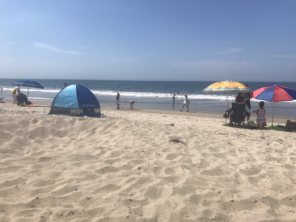 Deadbeats_inc's tweet photo. Happy #AudioDramaSunday #blackaudiodramasExist #Deadbeats
Headed to the Beach??? Take us with you... @Deadbeats_inc
https://t.co/GPyWGG01vd
#DopeBlackPods #StoriesWithSwag #sundayvibes #weekendMood #colorfulStories #beachreads #podcastatthebeach #audioDramaRecommendations https://t.co/PWgWEuq7jX