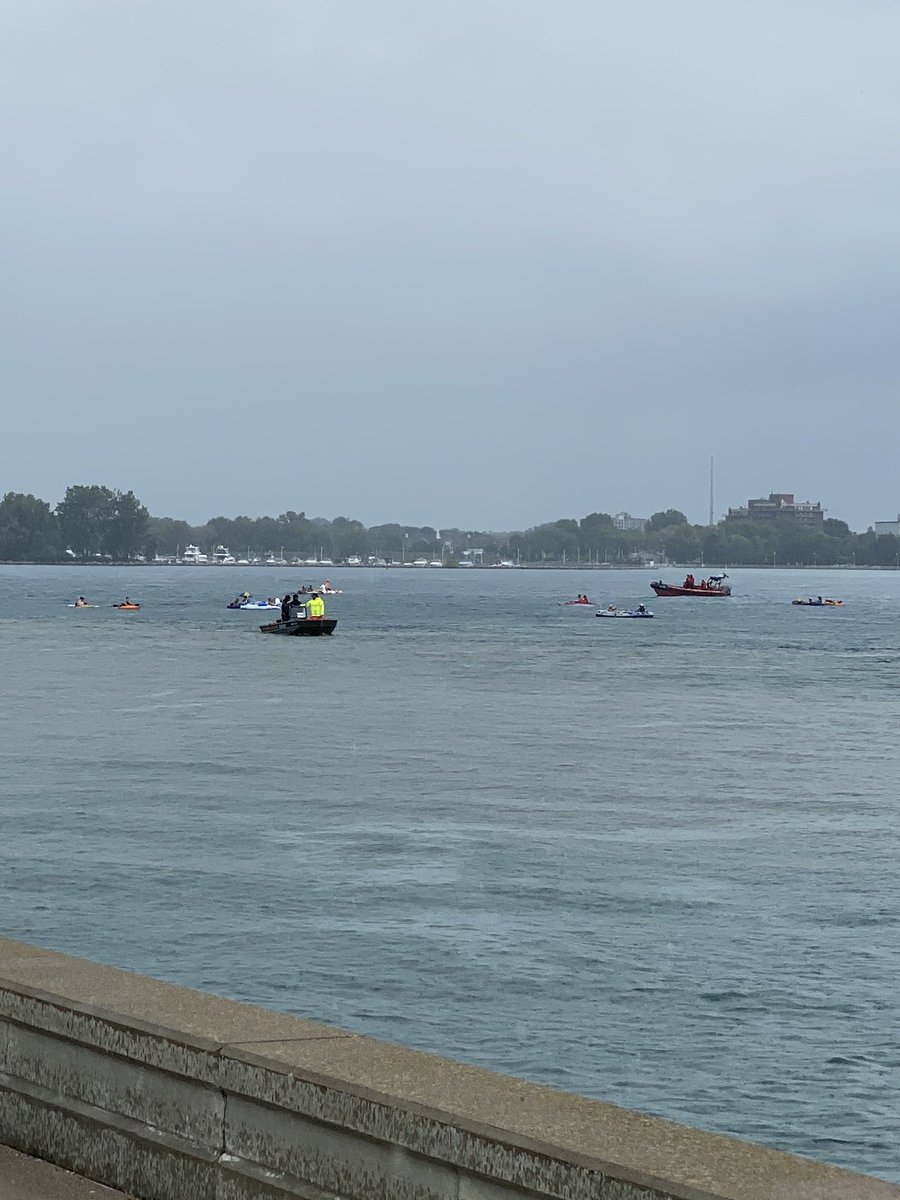 chicagobeerexp's tweet image. Little rainy on the Port Huron #floatdown today