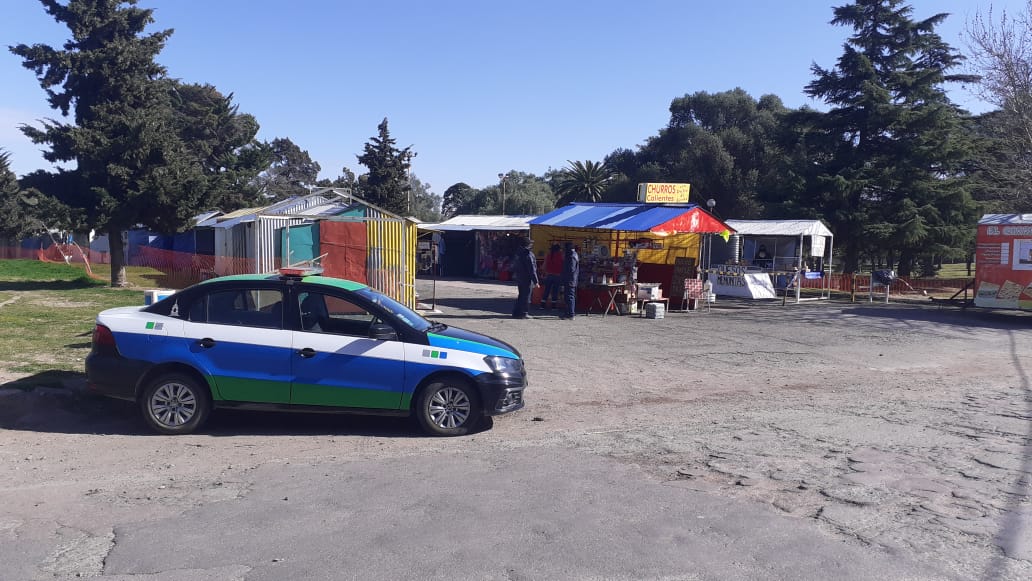 Operativos de control de protocolos de Bioseguridad en ferias y comercios.
