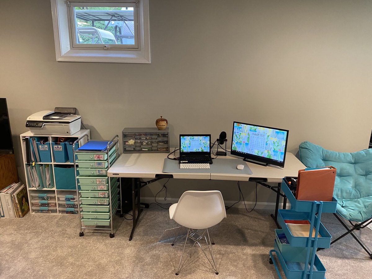 Sarah Lang tweet media