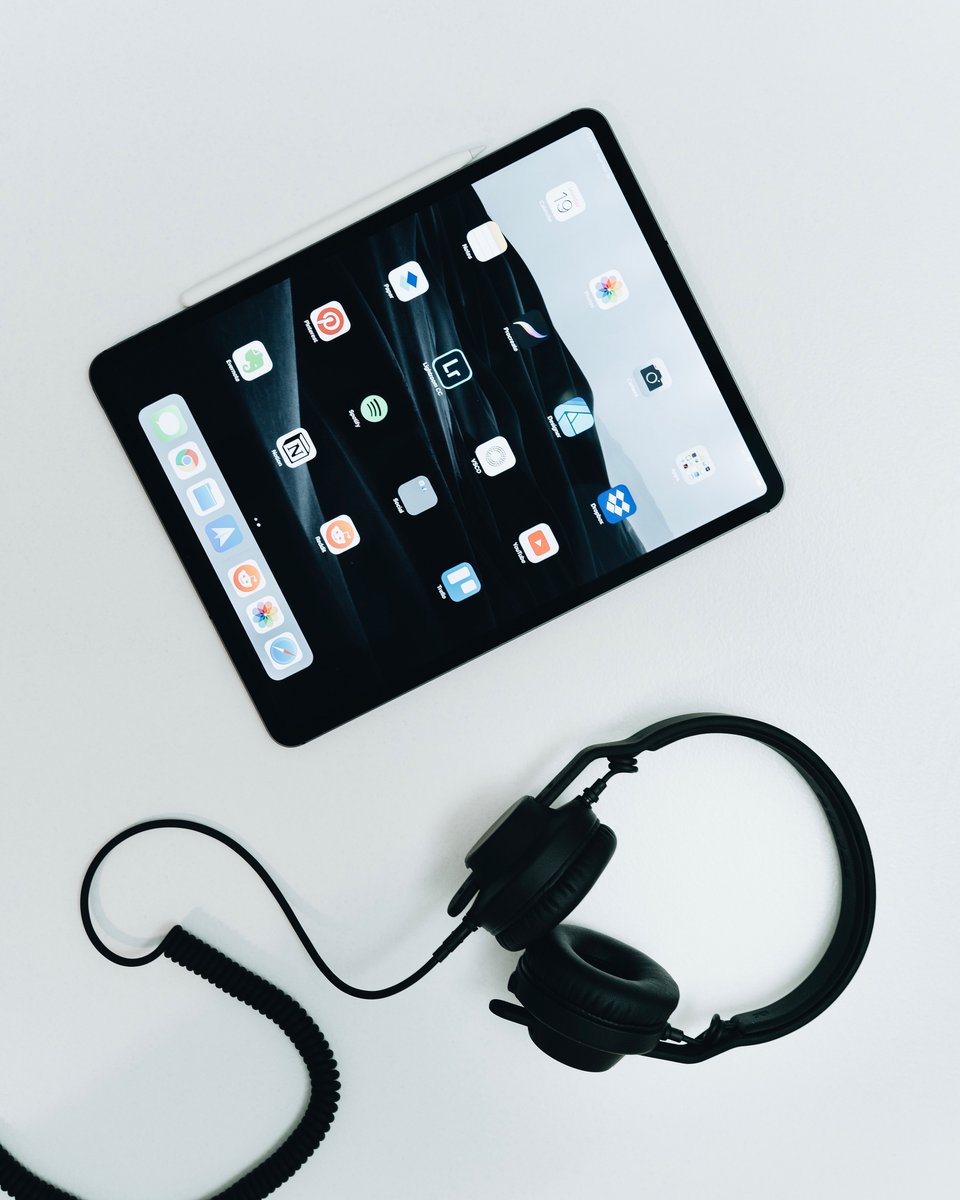 aEmmaDelphia's tweet photo. An iPad Pro FOR FREE by Completing Any Two of Tasks from the Website Linked in Bio.

COMPLETE ANY TWO OF THE TASKS 
&amp; WIN A 11"/12.9" iPad Pro.
[https://t.co/PyAmi93Gqj]

#goodmorning #motivation #pink #goals #photooftheday #beach #video #friends #sky #mood #funny #italy #freedom https://t.co/LPiqQMLRO8