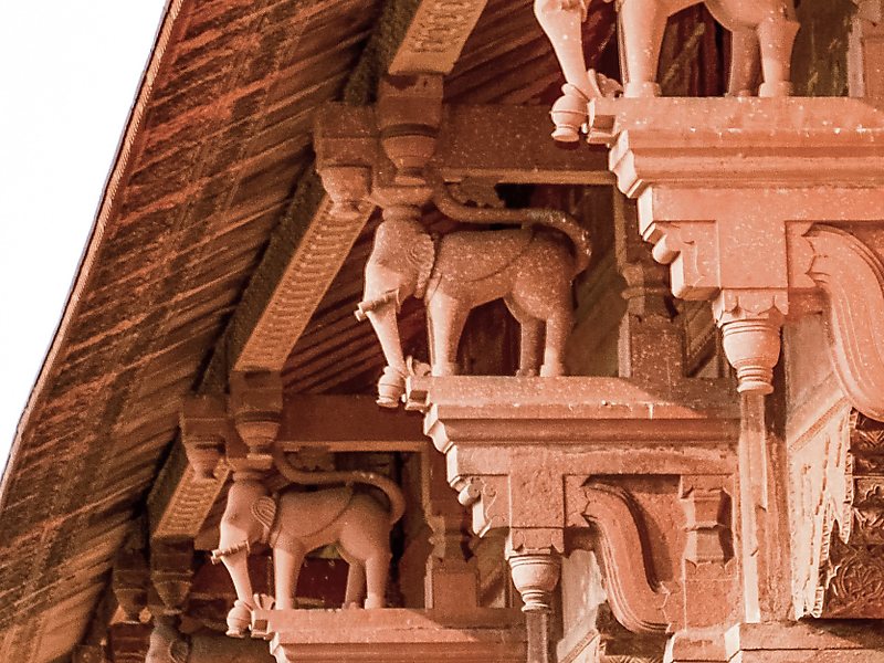 It would later be used as the capital of the Sikh empire.It is famous for its gardens and palaces like Sheesh Mehal.