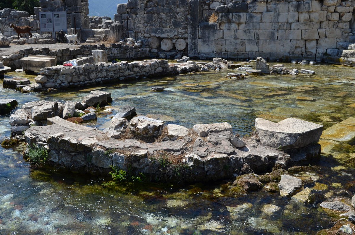 ByzantineLegacy's tweet photo. Ruins of Late Antique church in a stream at Lycian city Limyra (near Finike, Turkey)
Photo taken yesterday https://t.co/vJrE4s17mr