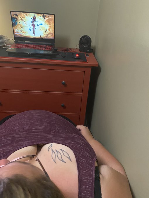 New laptop, what games should I play!? I play League and R6S. Add me on League of Legends: Eilasiekac  #Leagueoflegends<a href="/tag/pornhub"class="tags"><span>#pornhub</span></a><a href="/tag/leagueoflegends"class="tags"><span>#leagueoflegends</span></a><a href="/tag/leagueoflegendscosplay"class="tags"><span>#leagueoflegendscosplay</span></a>