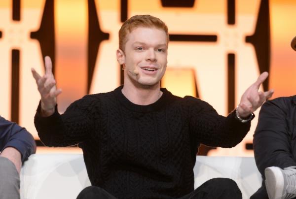 Happy birthday to Cal Kestis himself Cameron Monaghan ( May the Force be with you! 