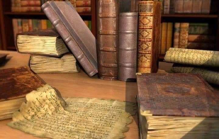 salioumbackefa1's tweet photo. THREAD 

*cheikhul khadim* a par sa plume traité tout les domaines de science a savoir la jurisprudence ,le soufisme ,la politesse legale , le grammaire  pour ne citer que ceux la
Le cheikh a commencer a traité les plus profonds sujet en science religieuse dès son tendre enfance https://t.co/Irn7Zv3cI6