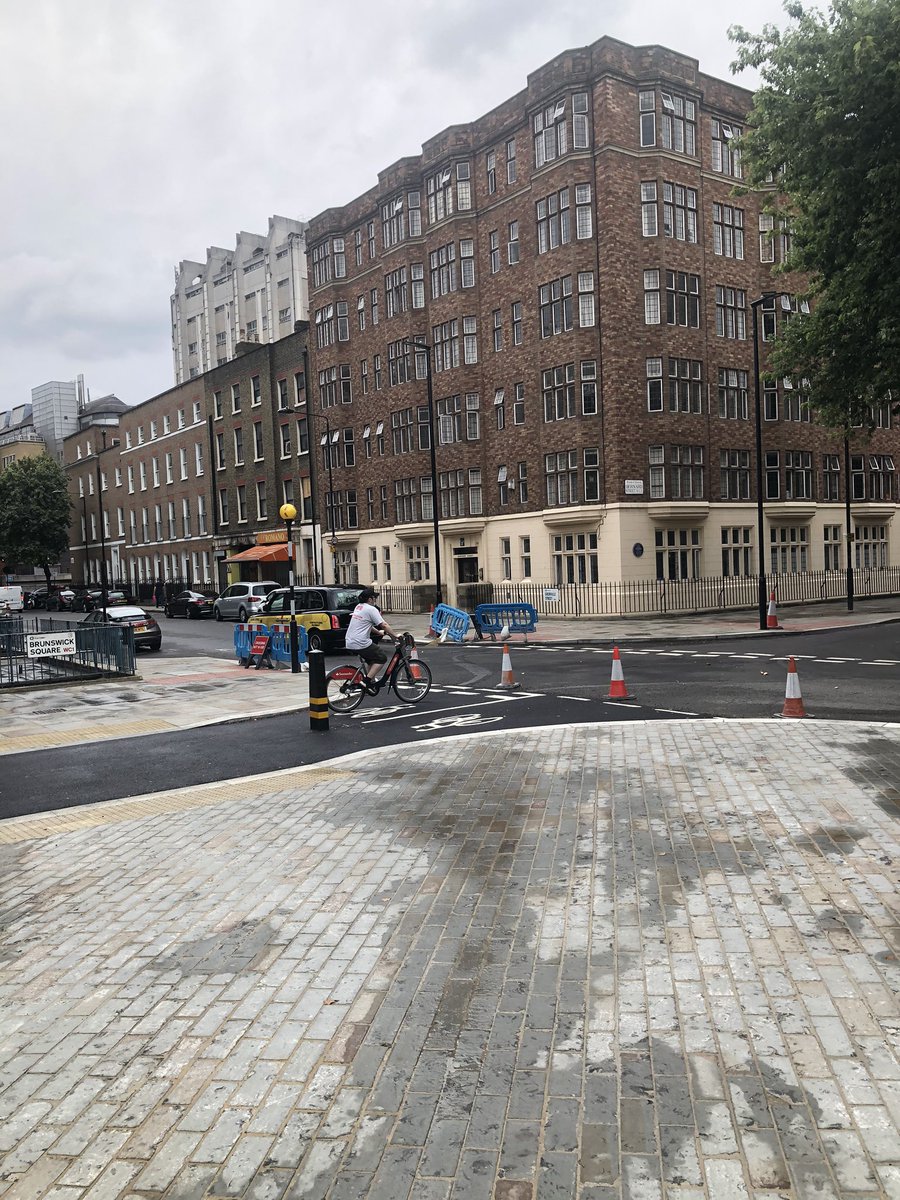 Not quite finished yet but this new public space and cycle filter on Brunswick Square is taking shape and the bike bit now works - used to be a horrible roundabout – bei  Brunswick Square Gardens