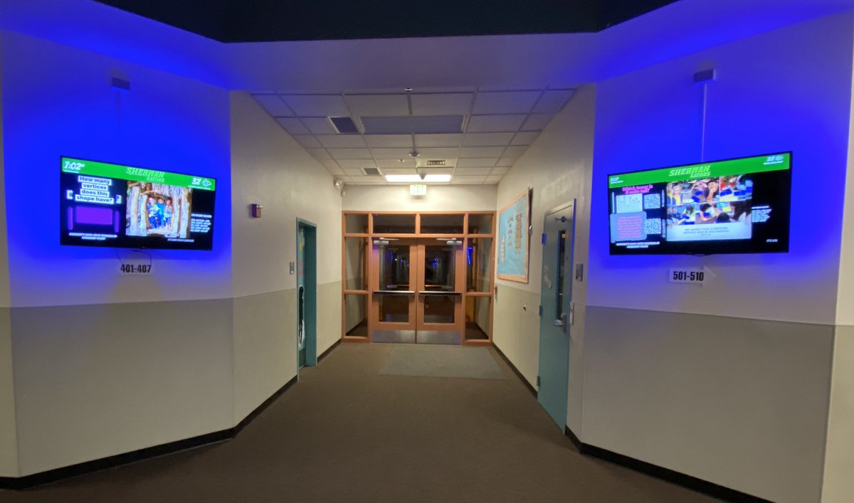 keefe67's tweet photo. I spoke about @dakboard while on @AskTheTechCoach #TechCoachLive and wanted to share a picture of what it looks like in real life.  I can’t wait to see kids in the halls again!  @shermangators #Great2BeAGator https://t.co/Dk57yKbl6q