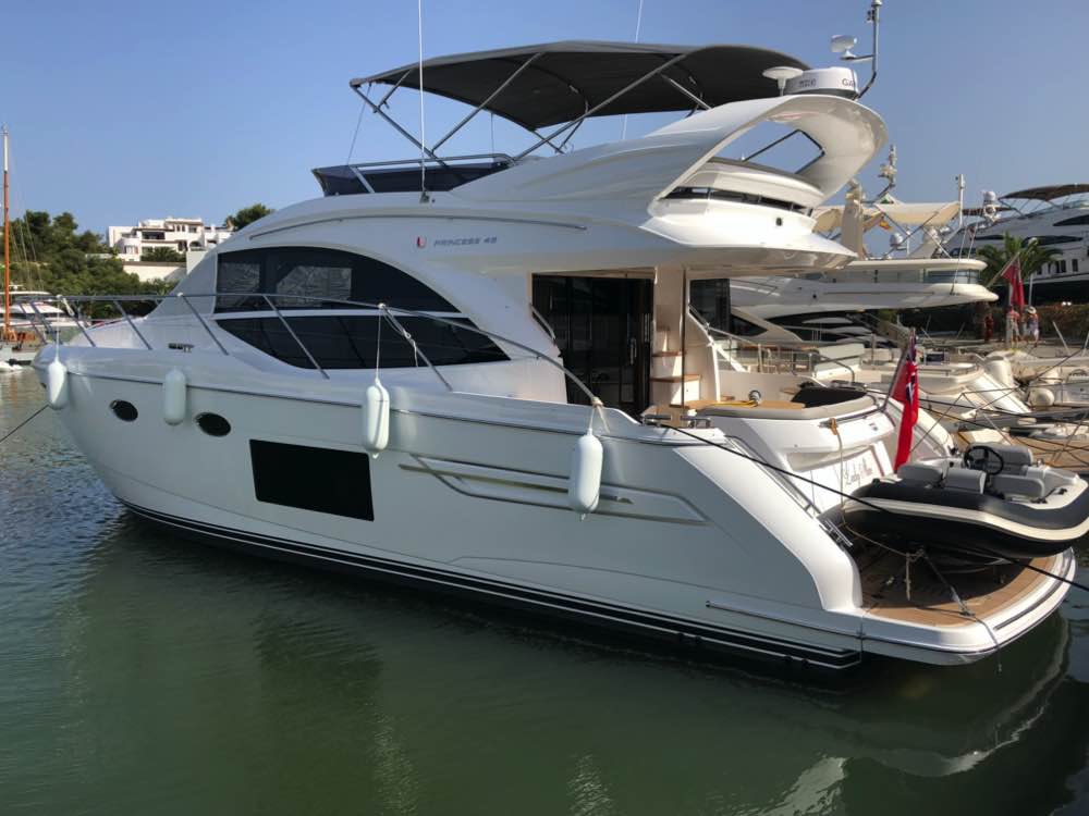 boatscouk's tweet photo. This 2018 Princess P49 has only covered 200 hours and one owner from new! She was supplied by us and benefits from a Seakeeper and a hi spec. Arriving at Essex later this month. Interested? Sales@boats.co.uk #princess #p49 https://t.co/spUbWlVEHz
