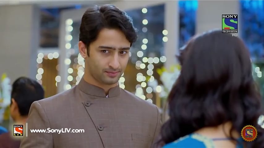ImTitli20's tweet photo. Saloni tried to flirt with our Masoom sa Dev, 
He behaved innocently and uninterested but he was quite sure about his own glamorous presence

#RelivingDevDixit 
#ShaheerSheikh https://t.co/0rYffibElK