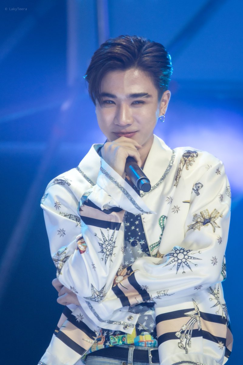 LAky2211's tweet photo. [191228] #GalaxyAMakeAWish #GalaxyAxTEMPT 
#weTEMPTyou
#AttractorTH  
#KDPPE 
#PerthTanapon https://t.co/boZxmlgmOw