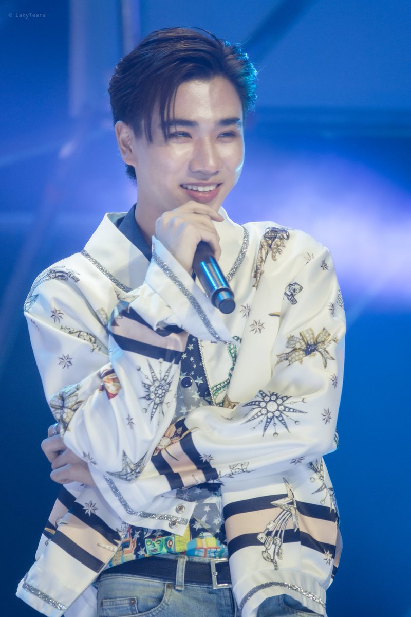 LAky2211's tweet photo. [191228] #GalaxyAMakeAWish #GalaxyAxTEMPT 
#weTEMPTyou
#AttractorTH  
#KDPPE 
#PerthTanapon https://t.co/boZxmlgmOw