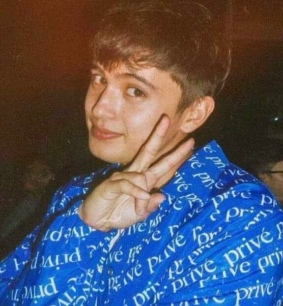 witchexanne's tweet photo. Baekhyun and James Reid in one concert!!!!

Plus the fact that James is fond of wearing Prive products. I badly want to go. Give me a ticket please 😭😭😭 https://t.co/CNksdU2R65