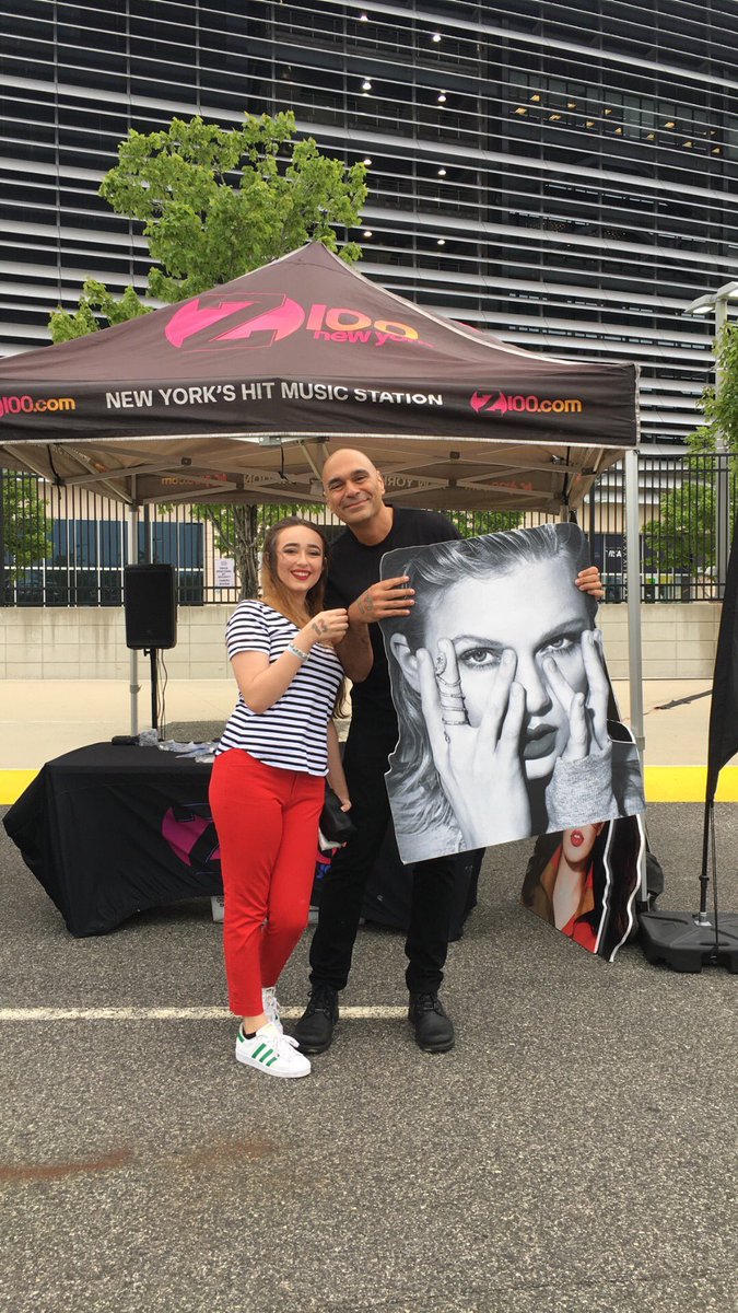 us at said taylor concert!! reputation tour metlife nj!!  i literally cried because this was the happiest i’d seen him in a whole year  @taylorswift13