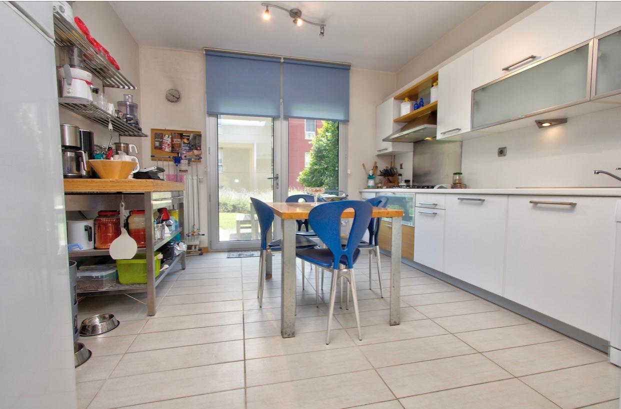 korel maral on twitter yeni satiliga cikan bu bahce kati daire mesa nin maslak ta 2005 yilinda tamamladigi mesa maslak konutlari nda kizim dogduktan buradan bir bahce kati alabilmek icin ne kadar cok arastirmistik