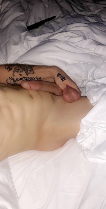 RT if you got that good throat😮👅 #nsfw #Bigdickalert #onlyfans https://t.co/6PvqsnNRWG<a href="/tag/nsfw"class="tags">#nsfw</a><a href="/tag/bigdickalert"class="tags">#Bigdickalert</a><a href="/tag/onlyfans"class="tags"><span>#onlyfans</span></a>