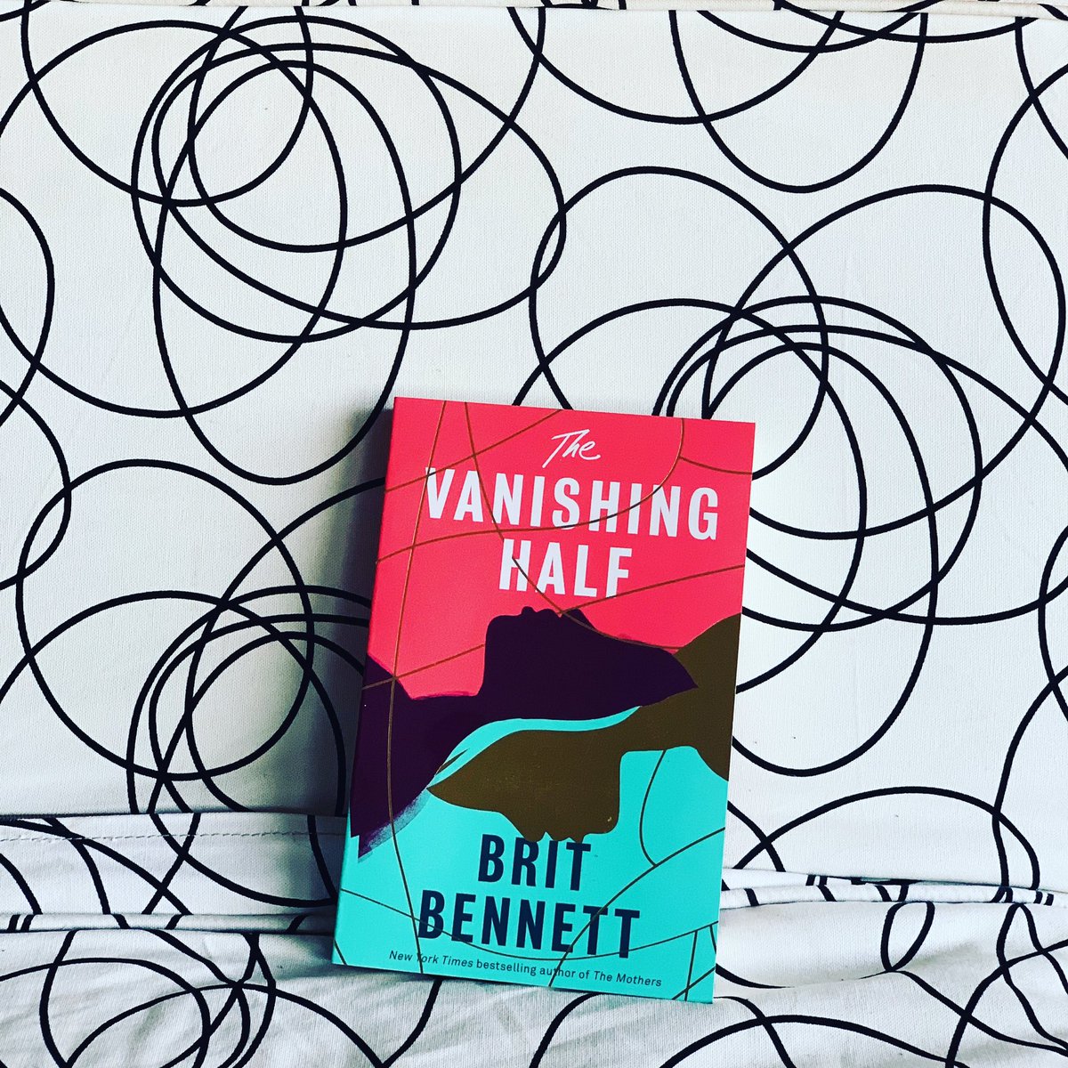 Book 30 of 2020: The Vanishing HalfIf there was ever a book that made me Nostalgic for Toni Morrison’s ability to illustrate the multiplicity of blackness, this is it! An incredible read that confronts colourism and one twin’s pursuit of living as a white womn in a racist USA.