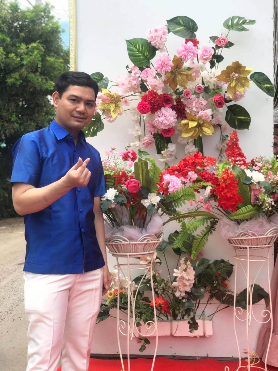 ravyaska's tweet photo. សុំអត់យល់ https://t.co/pQjUWZBz8f