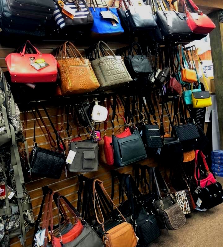 nrawomen's tweet photo. RT @GTMOriginal: A WALL OF GTM! Come visit Shooters in Jacksonville, Florida ladies! Great selection and if they don’t have it – Mike will get it for you!
#GTM #Concealedcarry #leatherpurse #2Apurse #Concealedcarrypurse #2Alife #2Alifestyle https://t.co/TigxvsSzzq