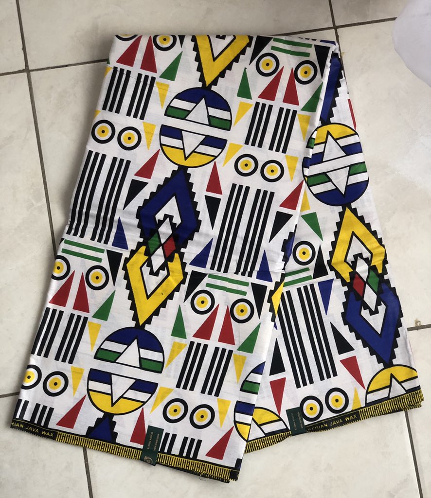 AfricanprintZim's tweet photo. We strongly stand with the Ndebele people... after all they are what makes Zimbabwe... rich in culture 🇿🇼
#saynototribalism
#weareoneZimbabwe
#ndebeleprint
#ZimbabaweanLivesMatter https://t.co/bN7fJn83O8