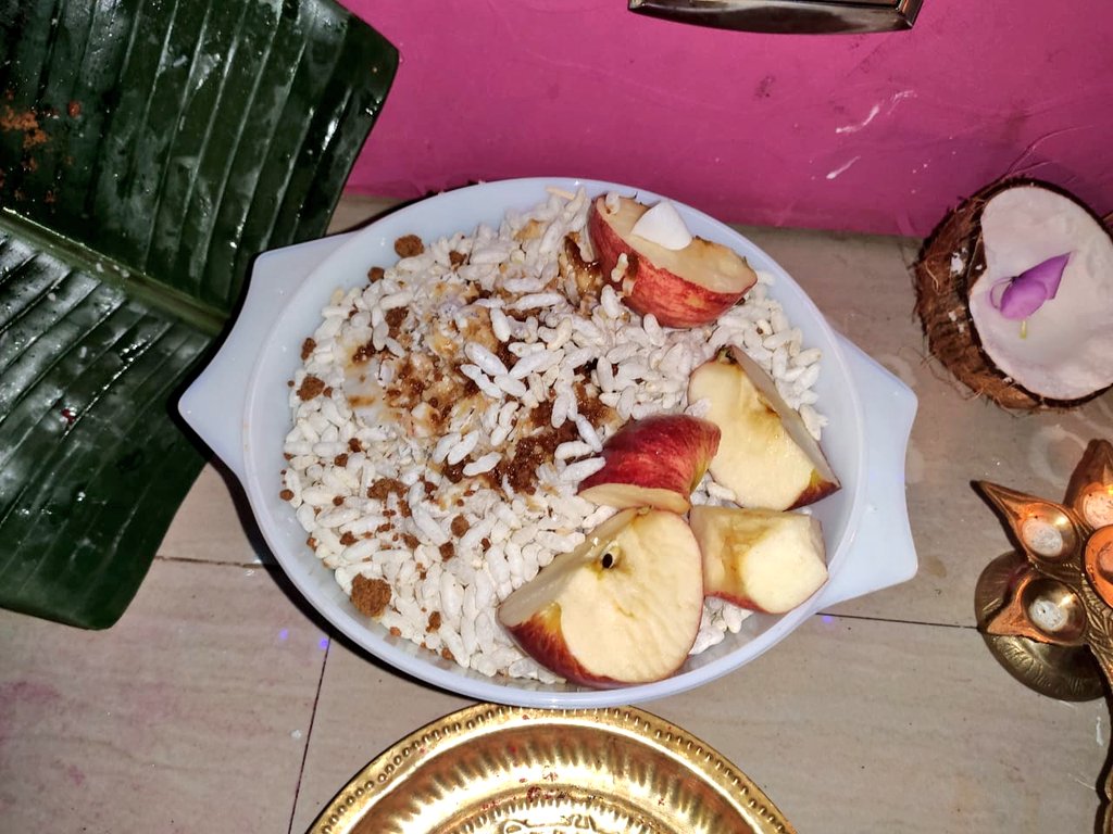 OdishaTrails's tweet photo. Tapoi worships Maa Mangala / #Bhalukuni & divine intervention alleviates her misery. It also recalls #Odisha 's rich #maritime trade with #SoutheastAsia , #SiblingLove & victory of #Good ovr #evil 2/2
#Bali #Java #Sumatra #tradition #Indian #culture #history #OdishaTrails #Asia https://t.co/HQfQAhYWyu