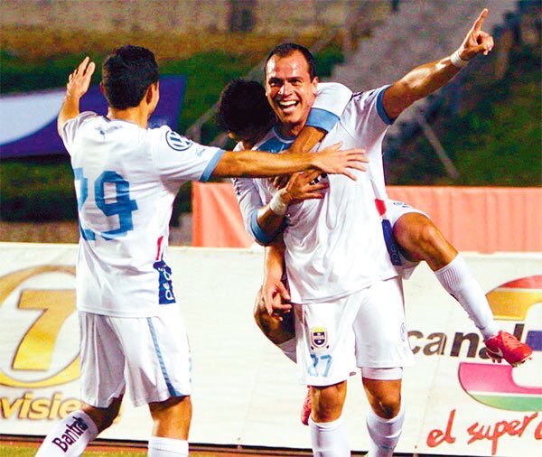 Dwight Pezzarossi (@hipopezza17) on Twitter photo Feliz aniversario al mas grande, que cumplas muchos años más querido <a href="/CremasOficial/">Comunicaciones FC</a>. Felicidades para todos los cremas. Feliz aniversario al mas grande, que cumplas muchos años más querido <a href="/CremasOficial/">Comunicaciones FC</a>. Felicidades para todos los cremas.