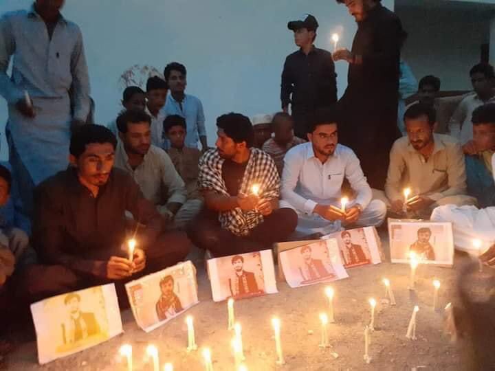 wal33dmurad's tweet photo. انصاف ملنے تک یہ شمع جلنے چایئے یہی قوم کی حیات ہے.
#JusticeForHayyatBaloch💔😭
#bulida https://t.co/SMCXYh6lsn