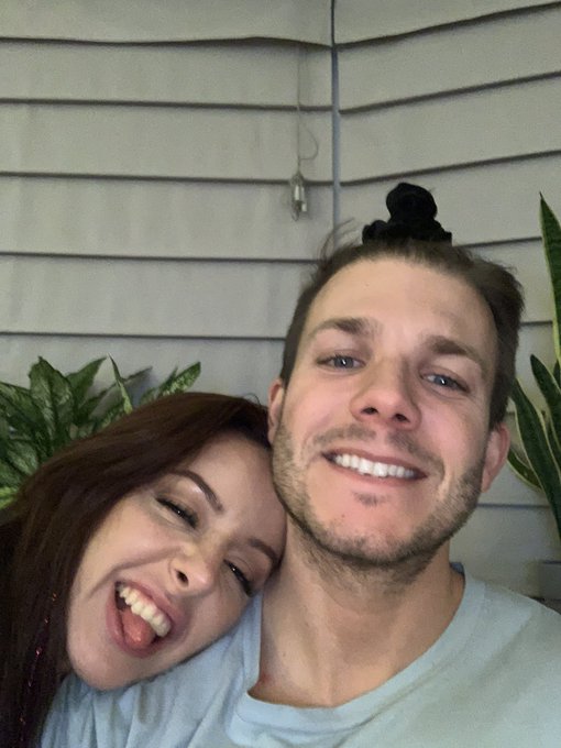 Happy 1year anniversary to the kindest, most genuine, sweetest and brattiest, most beautiful soul I&rsquo;ve