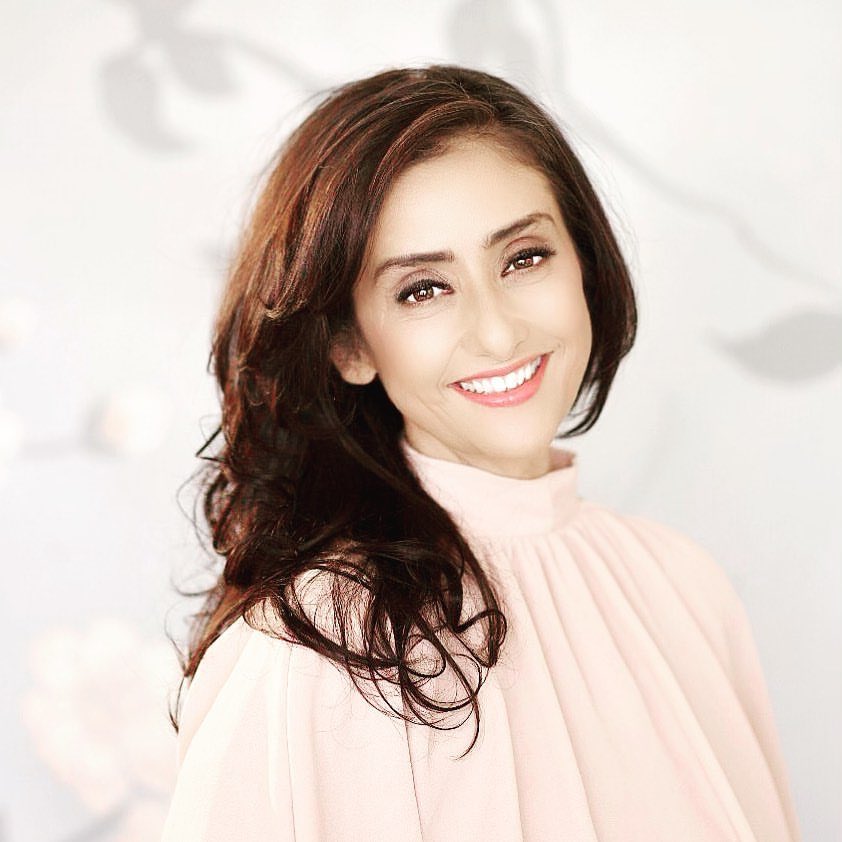 We wish the gorgeous, Manisha Koirala a very Happy Birthday   