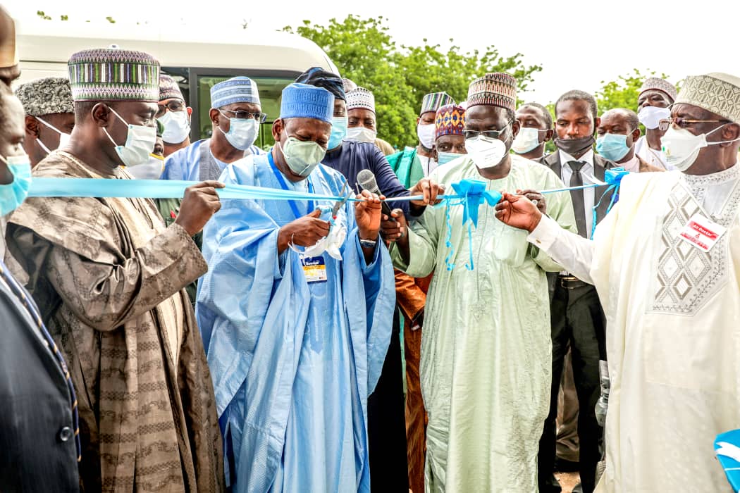 ImamShams's tweet photo. H.E @GovUmarGanduje presided over the commissioning of
-New International Conference Centre at BUK New Site.
-New Block B, College of Health Sciences at AKTH,
-Inspects the institution's #Covid19 testing centre at AKTH
-Took a tour of Abubakar Rasheed Senate Building, New Campus. https://t.co/a6UHq045BC