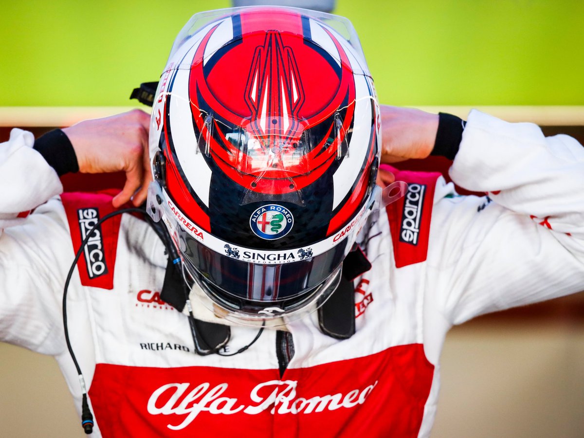 F1Tornello's tweet photo. #Kimi7 Raikkonen ya dio más de dos vueltas a la Tierra en su campaña de #F1. Ahora tiene el record tras recorrer 83.846 kms. en las pistas del mundo. Vía @alfaromeoracing https://t.co/tgo2qNz69B