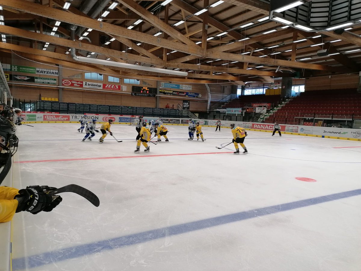 viennacapitals's tweet photo. Start für unsere U16 Silver Capitals in die Pre-Season. Nach einem starken 1. Drittel und 3:1-Führung müssen sich unsere Youngsters dem EC VSV mit 5:6 geschlagen geben. "Nach 2 intensiven Trainingswochen geht die Leistung in Ordnung",  so Head-Coach Peter Schweda.

#SilverCaps https://t.co/EiyGhAvrMg