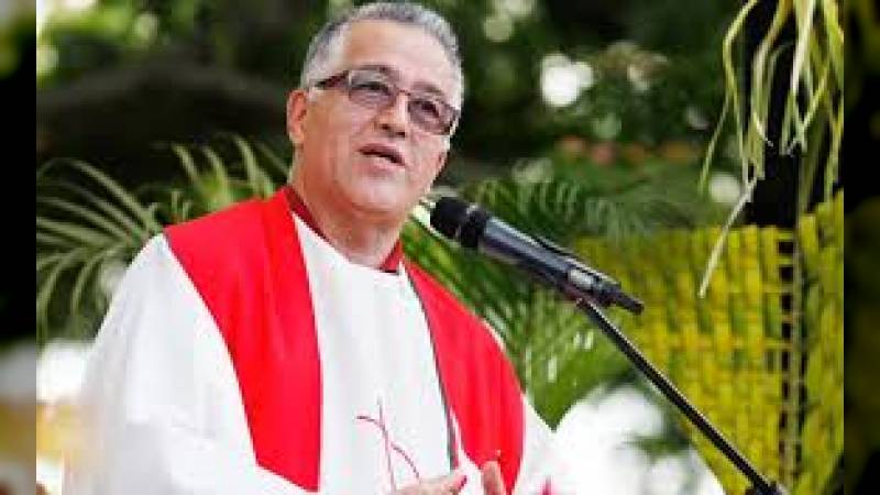 ConElMazoDando's tweet photo. Padre Numa Molina se encuentra recluido y afectado por el Covid-19 https://t.co/dUl0NmfEWy  #ElRegresoDelNecio #HonorYGloriaADarioVivas https://t.co/oX2gXc7KeQ