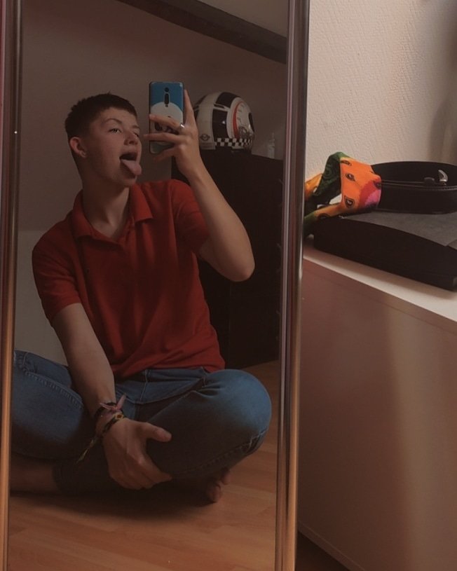 OreganeFlament's tweet image. #LGBTQoftwitter