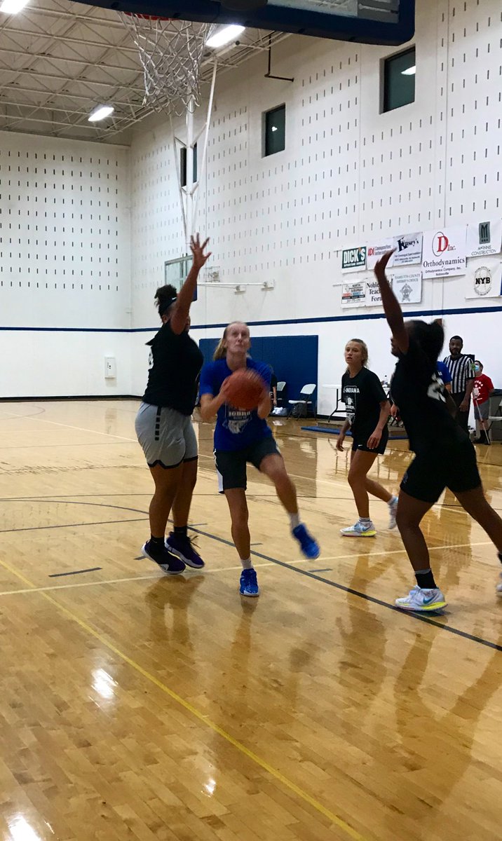 ‘21 H. Rose, 6’ F, Linton Stockton: Long forward witht the ability to defend on the perimeter and in the post. Stretches floor to 3, catching ready and forcing D to closeout. Uses length well on D, gets hands in passing lanes. #AIS
