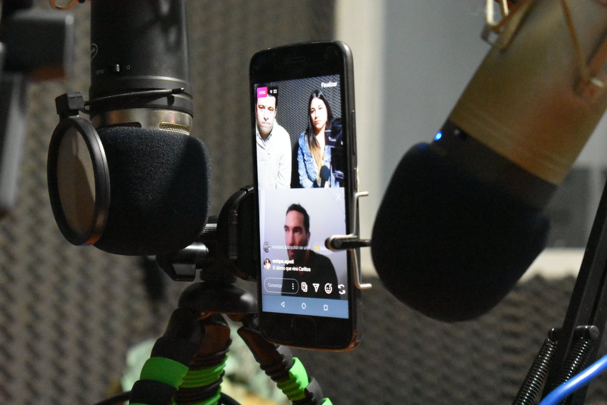 estudiantescdia's tweet image. #VivoVerde - #Capitulo25🍀 

Muchas gracias @altamirano45 por compartir un nuevo episodio de #VivoVerde junto a nosotros. Un placer. 

Por otro lado, también le queremos dar las gracias a @BelFedu 🎙️ por participar de la entrevista. 

#SomosEstudiantes 💚