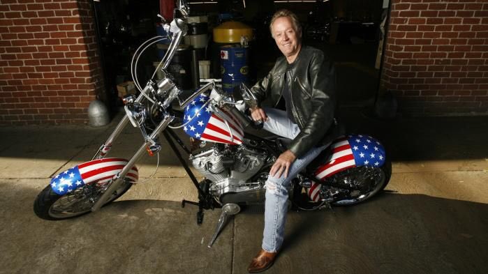 Christo21251914's tweet photo. Peter Fonda on his Captain America Harley Davidson Motorcycle from Easy Rider (1969) in 2009. ๐๐ฆ
๐บ๐ธ
#RIPPeterFonda
#RIPCaptainAmerica https://t.co/26IZlJrJHZ