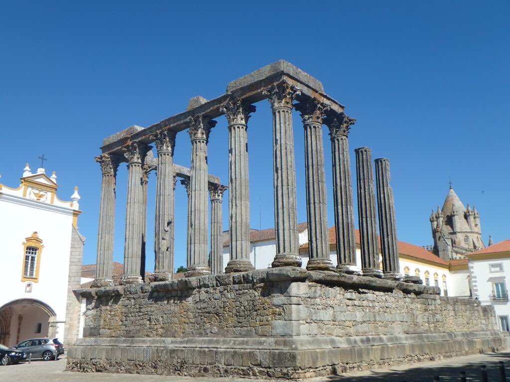 Roman Temple of Évora, Évora