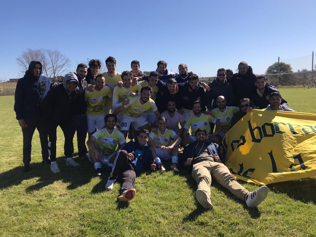 Esta mañana ganamos 2 a 1a Young, ambos goles de nuestro tanque Leo Oyharzabal que sigue en racha. Felicitaciones a él, el plantel y en especial a nuestro flamante DT <a href="/DemonioMacek/">carlos macek</a> que obtiene su primera victoria en esta nueva etapa como técnico del club q tanto quiere