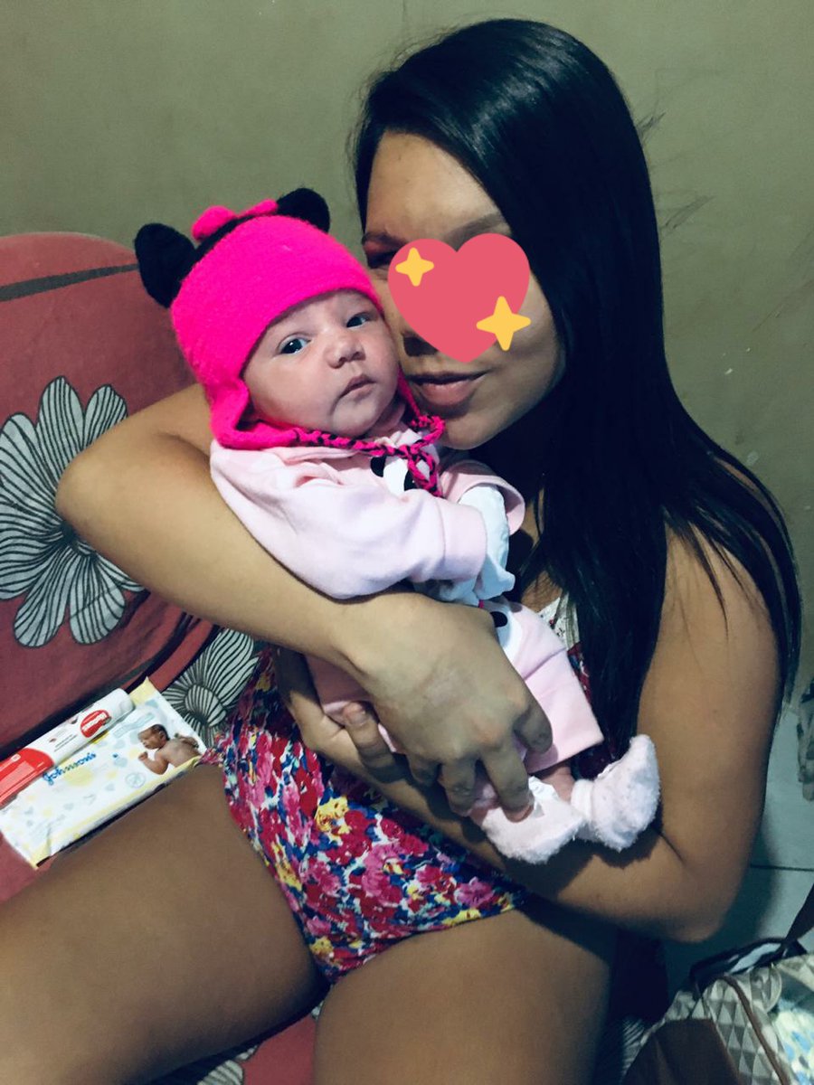 eumarquesss's tweet photo. Os maiores presentes que ganhei na vida! Gratidão por ter sido escolhida pra gerar e amar vocês!❤
#MinhaManu
#MinhaMimi https://t.co/kT1QXvWSiF